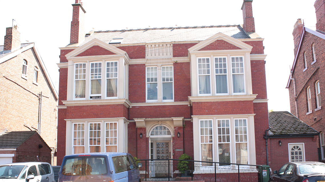 13 Hutton Avenue Voyage Care